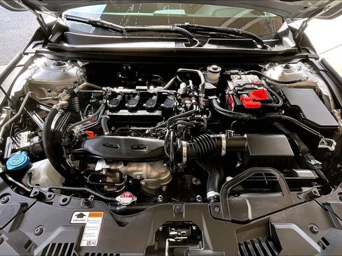 Used 2025 Honda Accord SE image 32