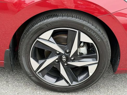 Certified 2023 Hyundai Elantra SEL w/ Convenience Package FWD image 8