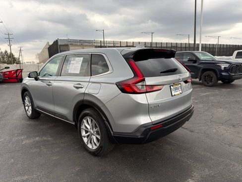 Used 2024 Honda CR-V EX-L image 4