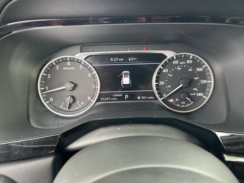 Used 2022 Nissan Pathfinder SV image 19