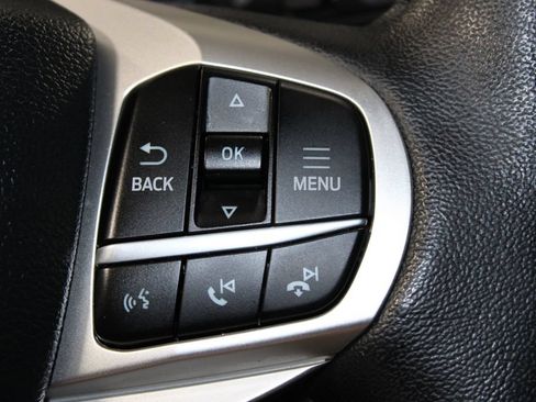 Used 2023 Ford Explorer XLT w/ Equipment Group 202A AWD/4WD image 40
