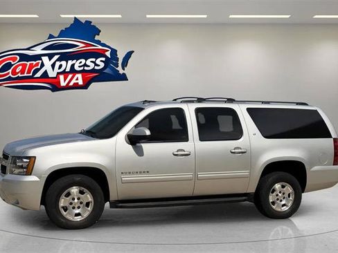 Used 2013 Chevrolet Suburban LT AWD/4WD image 7
