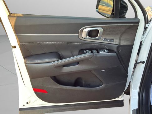 New 2026 Kia Sorento SX Prestige AWD/4WD image 11