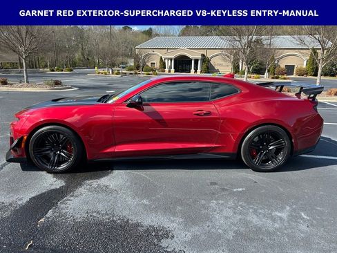 Used 2018 Chevrolet Camaro ZL1 image 8