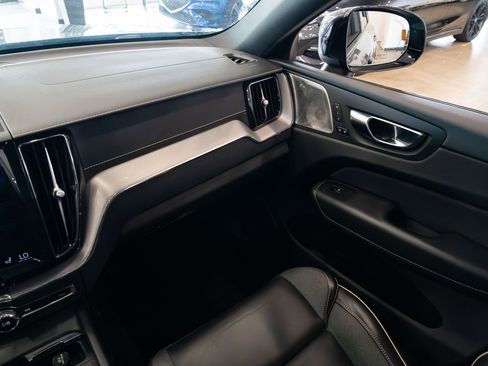 Used 2021 Volvo XC60 T8 Polestar AWD/4WD image 9