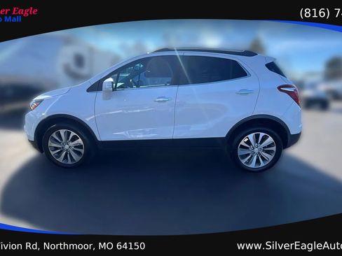 Used 2019 Buick Encore Preferred FWD image 2