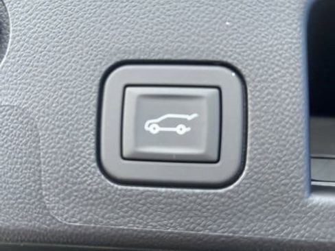 New 2026 Chevrolet Equinox LT w/ Convenience Package II image 22