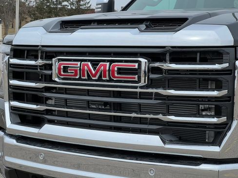 New 2026 GMC Sierra 2500 SLT w/ SLT Premium Package AWD/4WD image 51