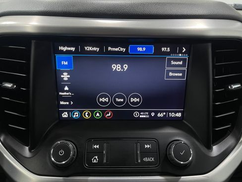 Used 2023 GMC Acadia SLT AWD/4WD image 23