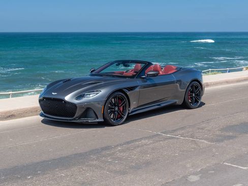 Used 2020 Aston Martin DBS Superleggera Volante RWD image 1