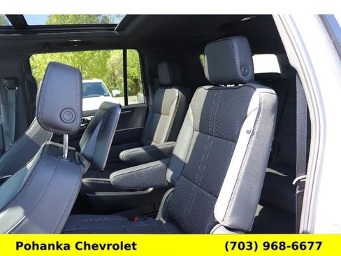 New 2026 Chevrolet Suburban High Country AWD/4WD image 24