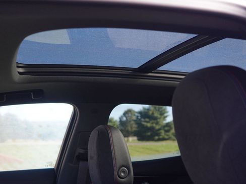 New 2026 Chevrolet Blazer EV RS image 24