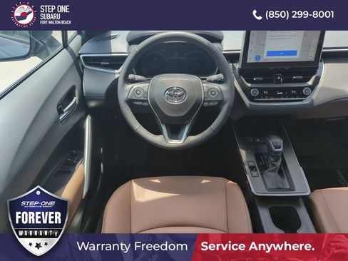 Used 2026 Toyota Corolla Cross XLE AWD/4WD image 14