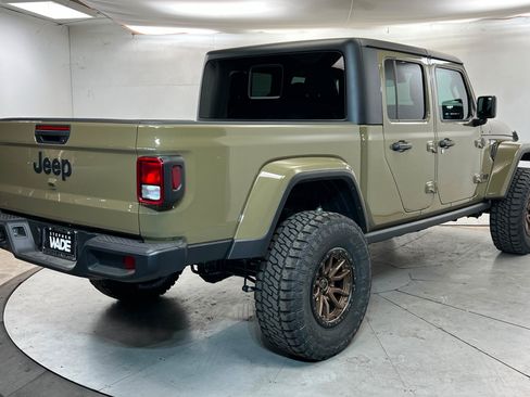 New 2025 Jeep Gladiator Sport AWD/4WD image 5
