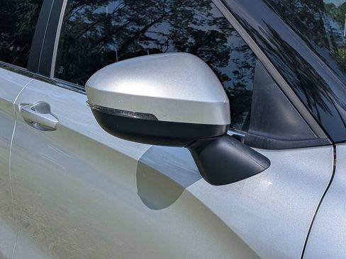 Used 2024 Mitsubishi Outlander ES FWD image 10