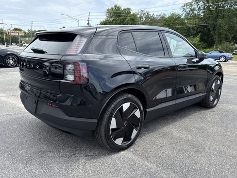 New 2026 Volvo EX30 Plus w/ Climate Package AWD/4WD image 5