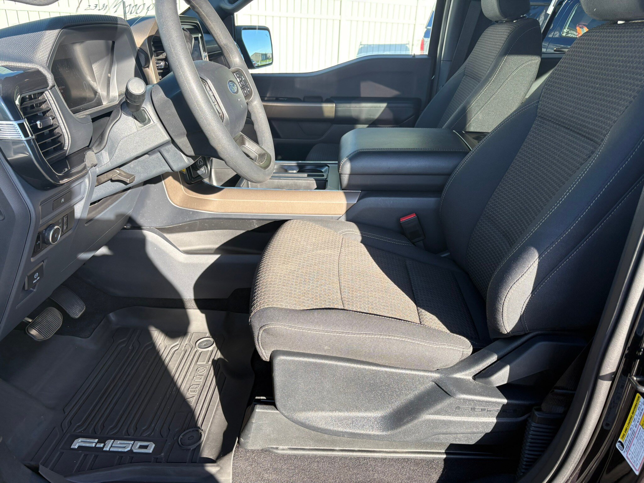 Used 2025 Ford F150 STX w/ Equipment Group 201A FX4 AWD/4WD image 17