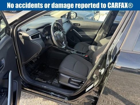 Used 2023 Toyota Corolla Cross LE w/ Moonroof Package image 10