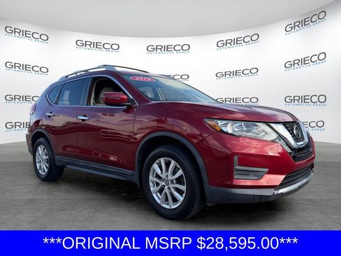 Used 2019 Nissan Rogue SV FWD image 1