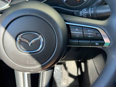 Used 2024 MAZDA MAZDA3 s FWD image 21