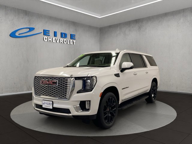 Used 2023 GMC Yukon XL Denali w/ Max Trailering Package AWD/4WD image 10