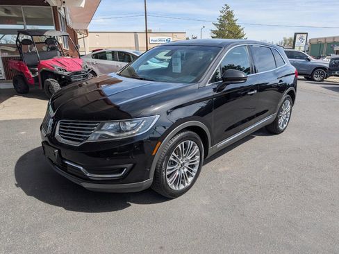 Used 2016 Lincoln MKX Reserve w/ Technology Package AWD/4WD image 3
