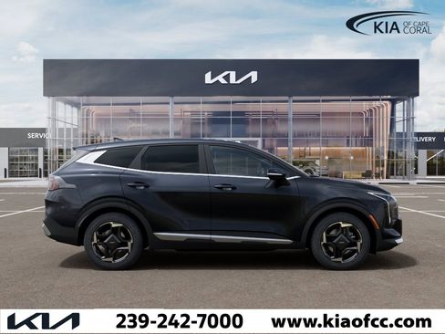 New 2026 Kia Sportage EX image 7