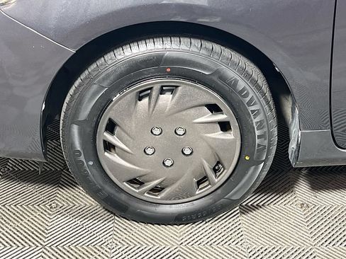 Used 2010 Toyota Corolla LE FWD image 27