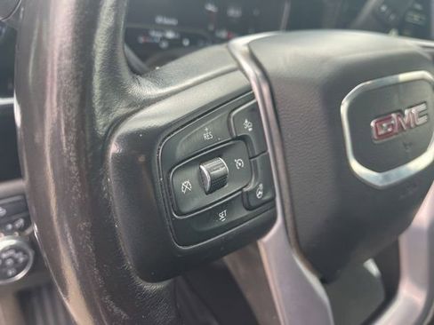 Used 2022 GMC Sierra 1500 Elevation image 15