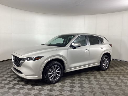Used 2025 MAZDA CX-5 AWD 2.5 S w/ Preferred Package image 5
