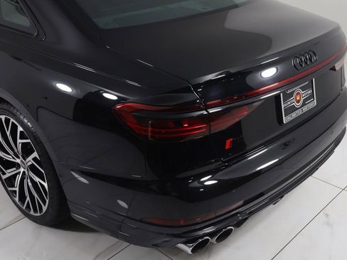 Used 2025 Audi S8 image 39