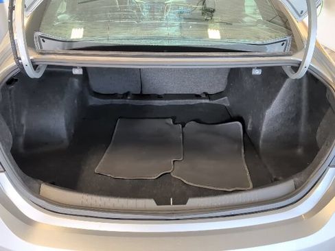Used 2022 Chevrolet Malibu LT FWD image 30