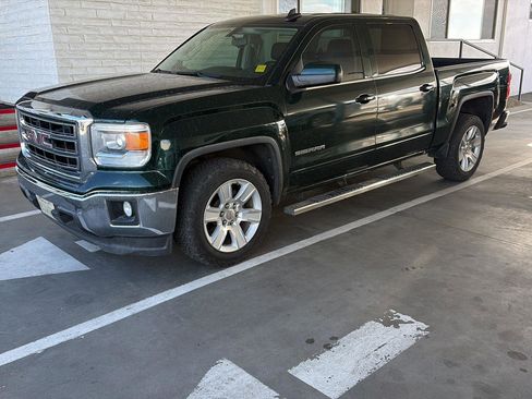 Used 2015 GMC Sierra 1500 SLE w/ SLE Value Package image 1