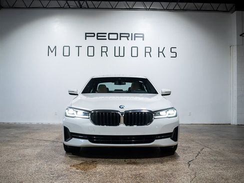 Used 2022 BMW 530i xDrive w/ Convenience Package AWD/4WD image 4
