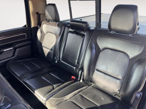 Used 2019 RAM 1500 Laramie image 13