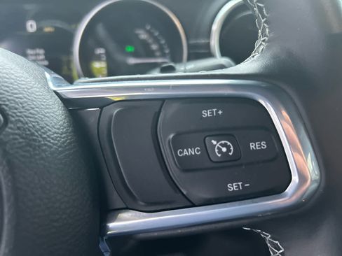 Used 2023 Jeep Wrangler Sahara w/ Cold Weather Group image 28