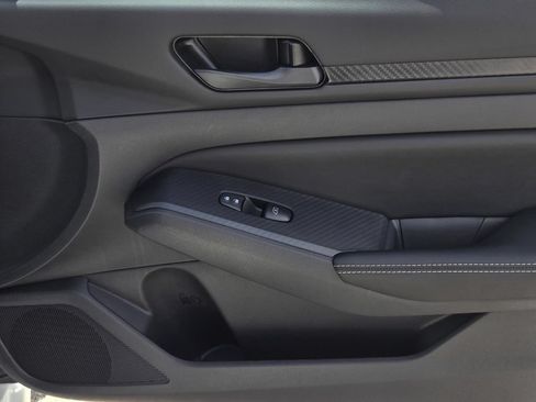 New 2026 Nissan Altima 2.5 SV w/ SV Special Edition Package FWD image 8