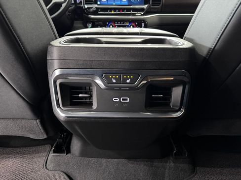 Certified 2025 Chevrolet Silverado 2500 High Country w/ Technology Package image 28