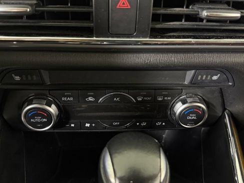 Used 2016 MAZDA CX-9 Signature AWD/4WD image 24