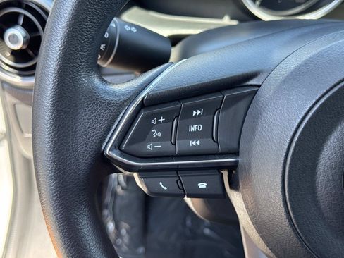 Used 2021 MAZDA CX-3 Sport FWD image 8