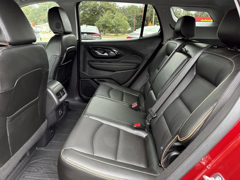 Used 2024 GMC Terrain AT4 w/ Infotainment Package II AWD/4WD image 10