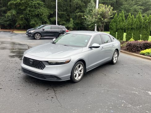 Used 2024 Honda Accord LX image 5