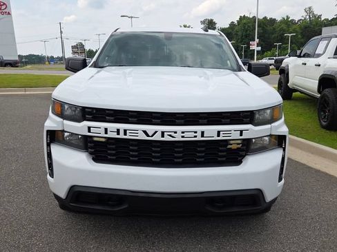 Used 2022 Chevrolet Silverado 1500 Custom RWD image 2