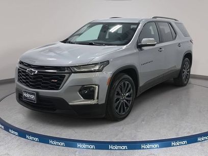 Used 2023 Chevrolet Traverse RS
