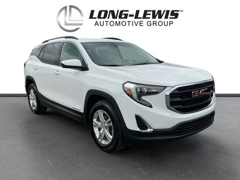 Used 2018 GMC Terrain SLE w/ Driver Convenience Package image 10
