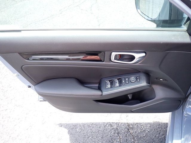 Used 2023 Honda Civic Touring image 20