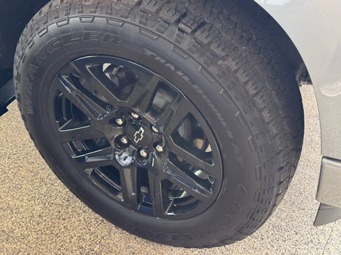 Used 2026 Chevrolet Silverado 1500 RST AWD/4WD image 3