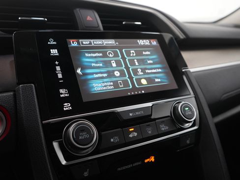 Used 2016 Honda Civic Touring image 25