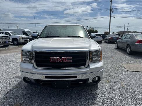 Used 2011 GMC Sierra 1500 SLT w/ SLT White Diamond Edition RWD image 6