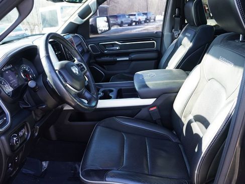 Certified 2019 RAM 1500 Laramie image 16